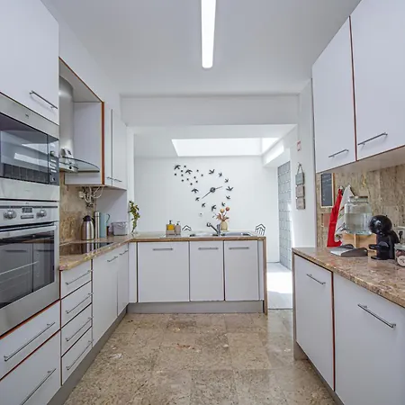 بيت للعطل Spacious With Swiming Pool And Terrace كاسكايس