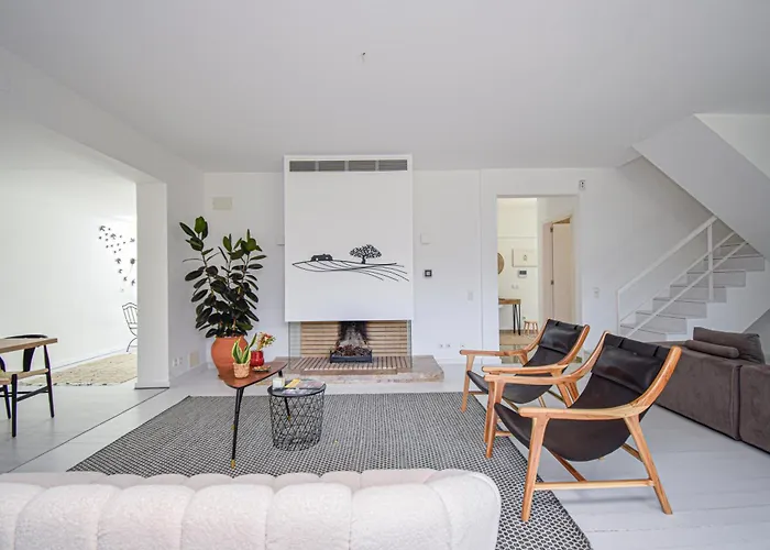 Spacious With Swiming Pool And Terrace カスカイス