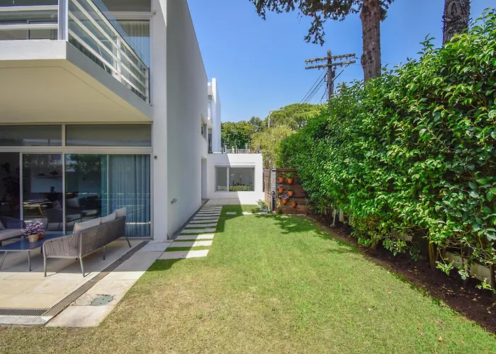 別荘 Spacious With Swiming Pool And Terrace *