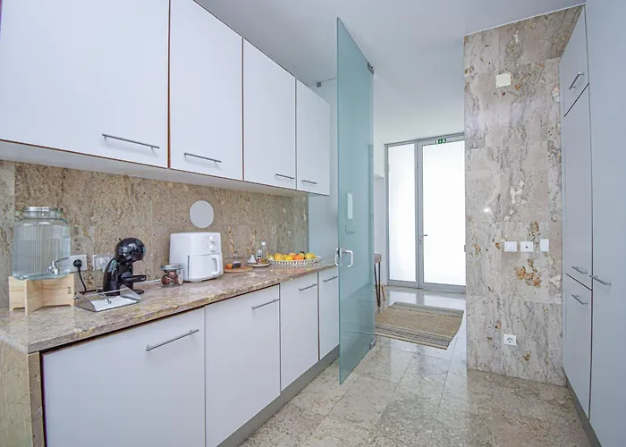 別荘 Spacious With Swiming Pool And Terrace *