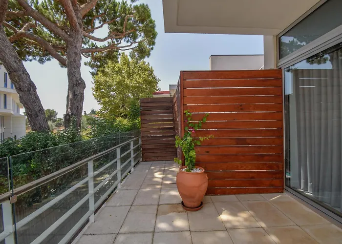 Spacious With Swiming Pool And Terrace * Cascais